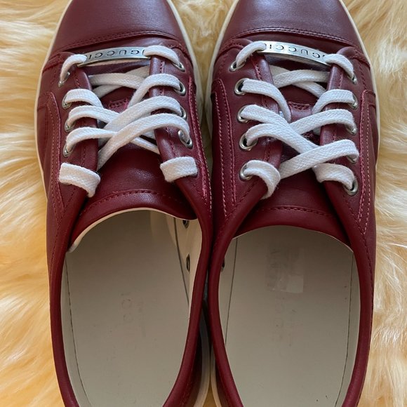 GUCCI RED LEATHER SNEAKERS WITH METAL LOGO!!!! - Picture 6 of 8